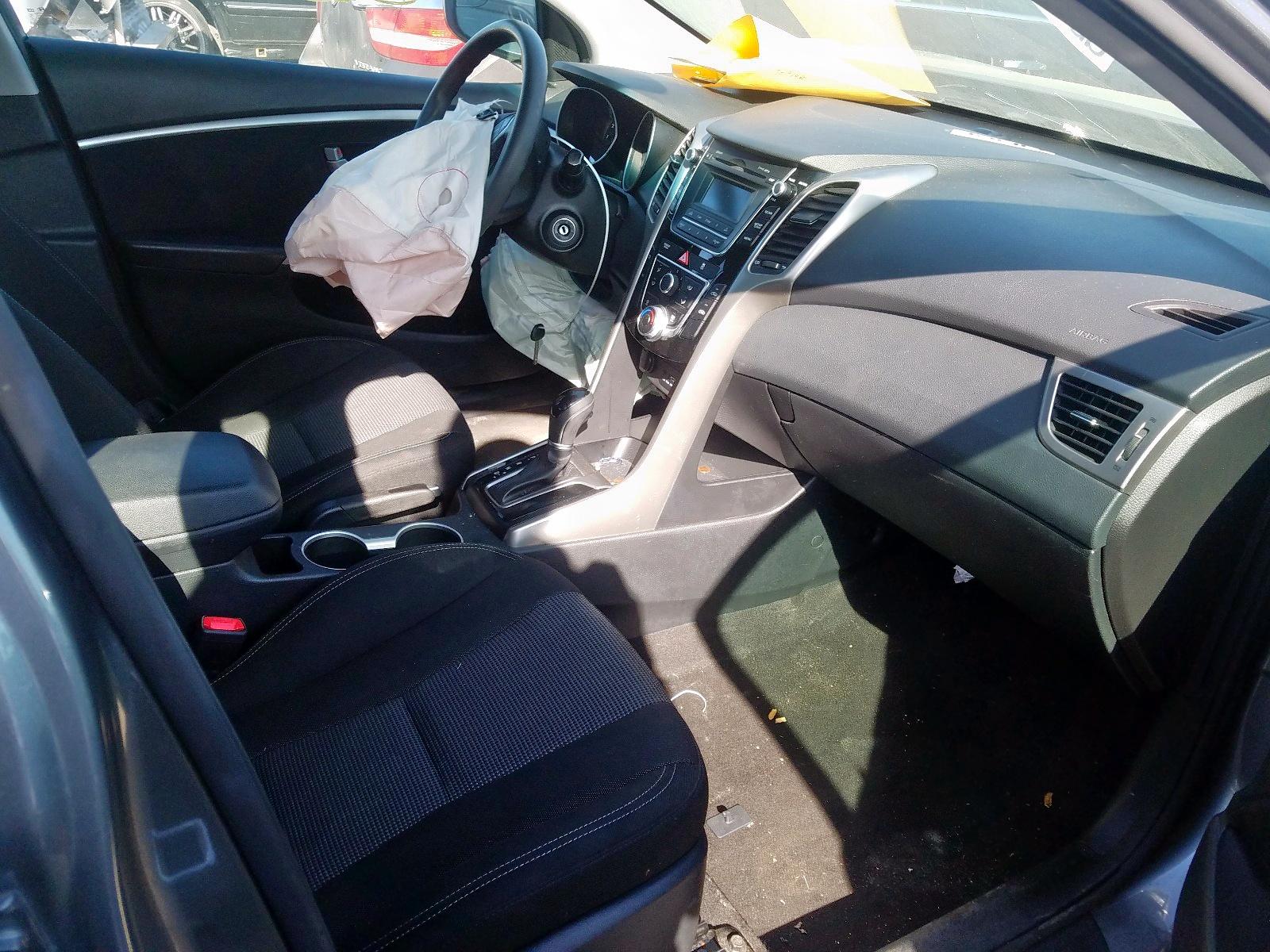 2017 Hyundai Elantra gt Base