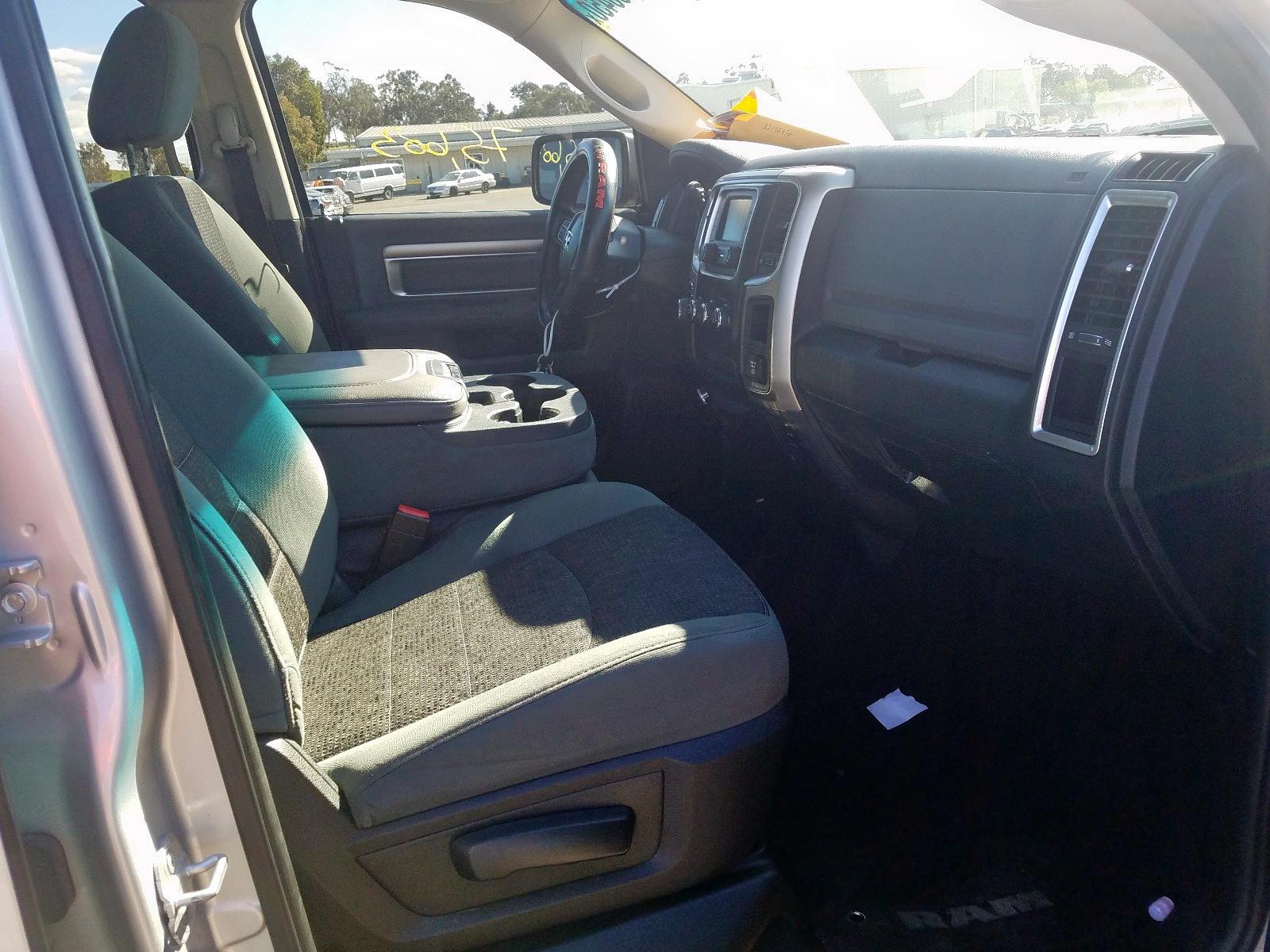 2014 Dodge RAM 1500 SLT