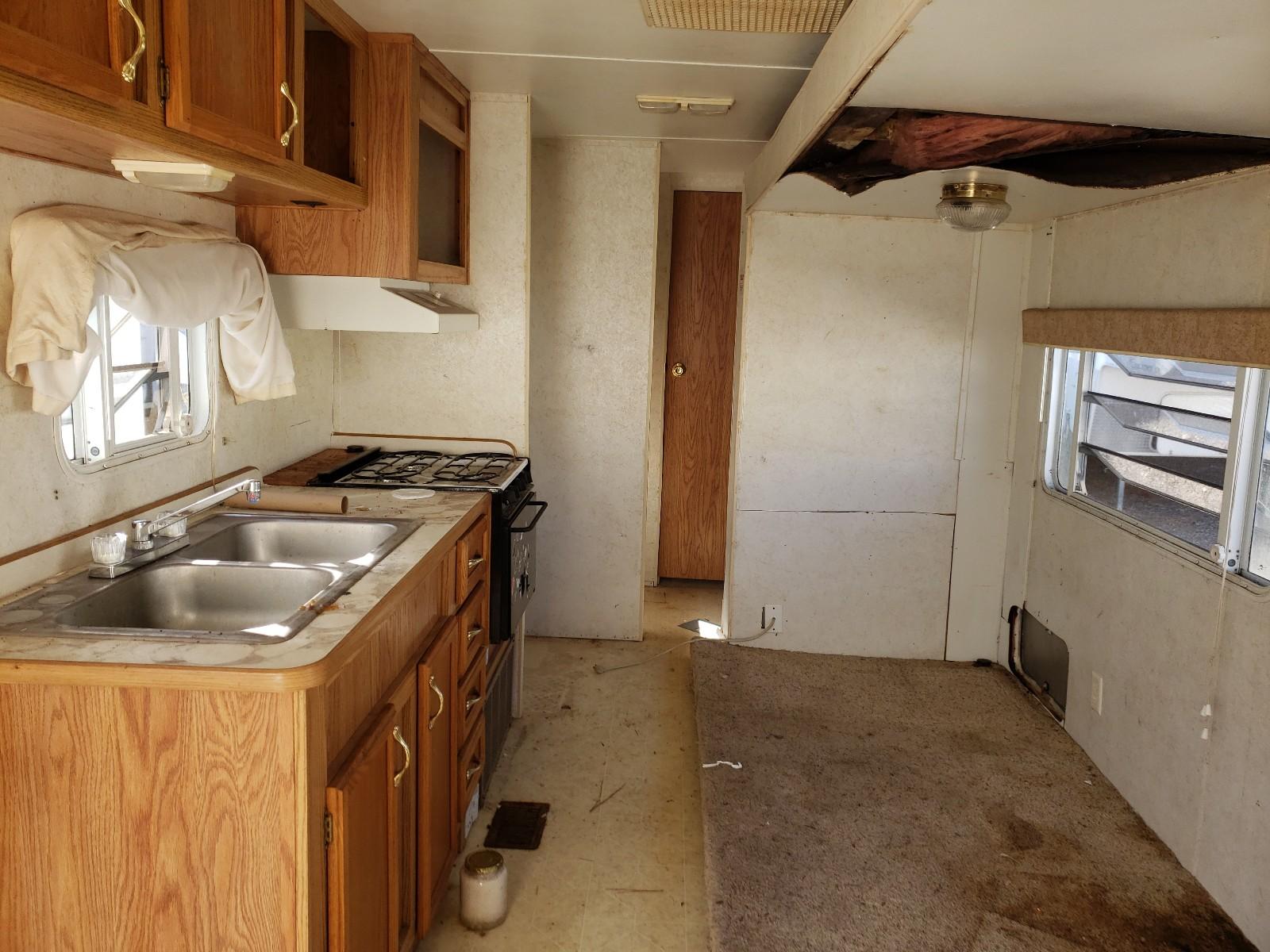 2001 Gulf Stream 2001 Utility Conquest