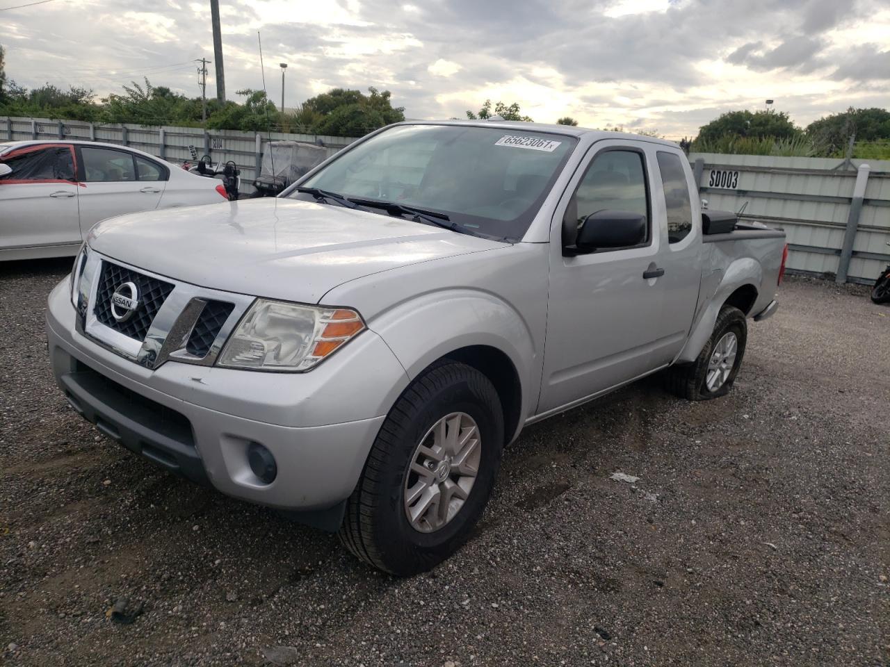 2014 Nissan Frontier S