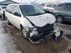 Chrysler Vehiculos salvage en venta: 2005 Chrysler Town & Country Touring