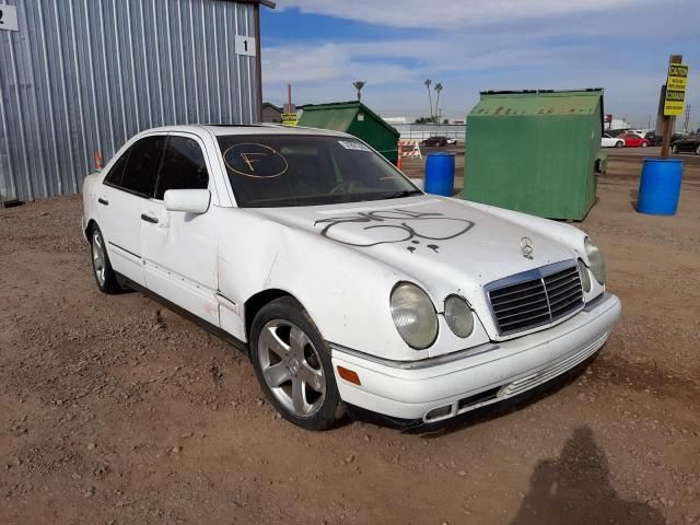 1999 Mercedes-Benz E 320