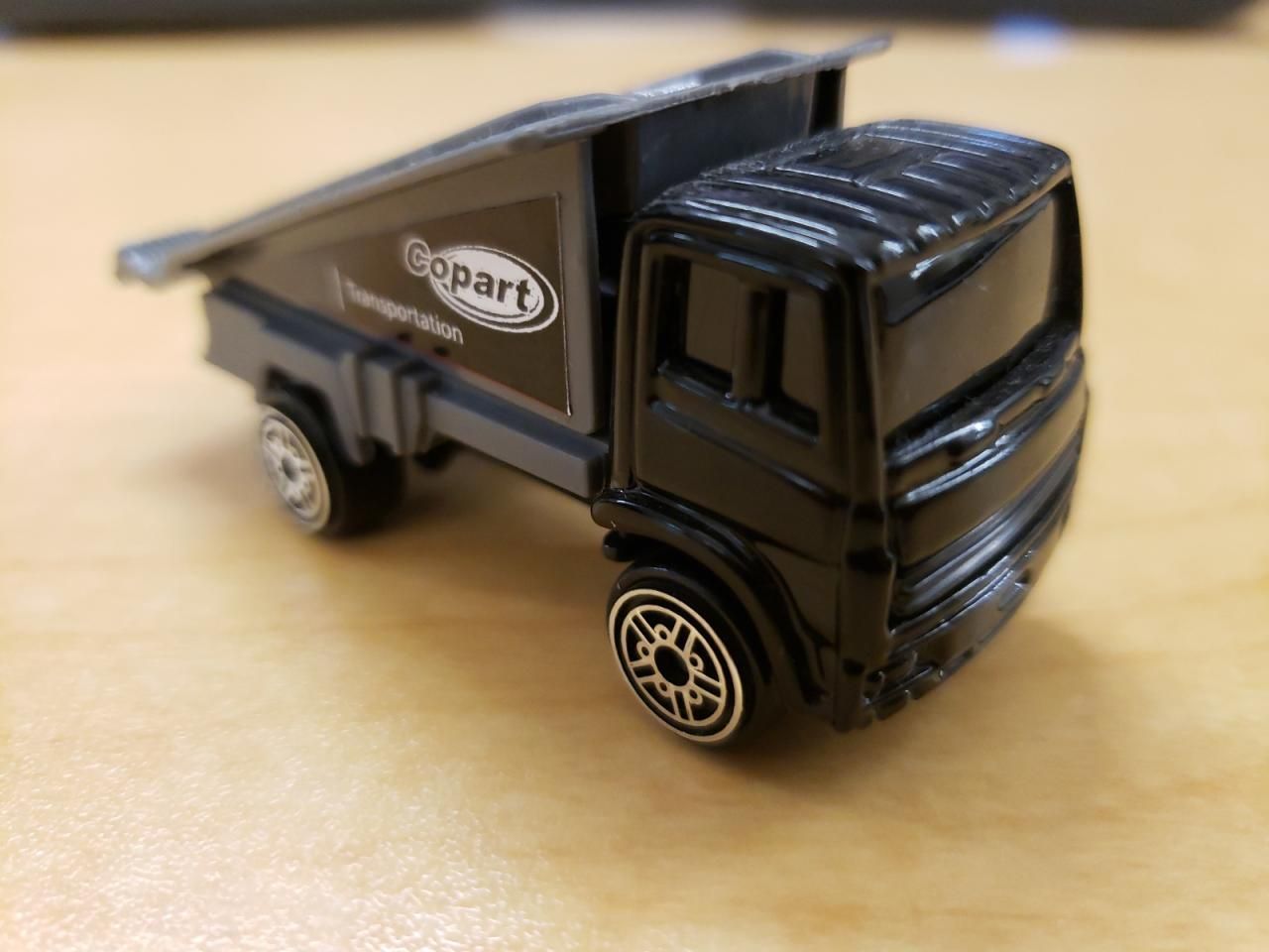 2007 Mitsubishi Raider LS