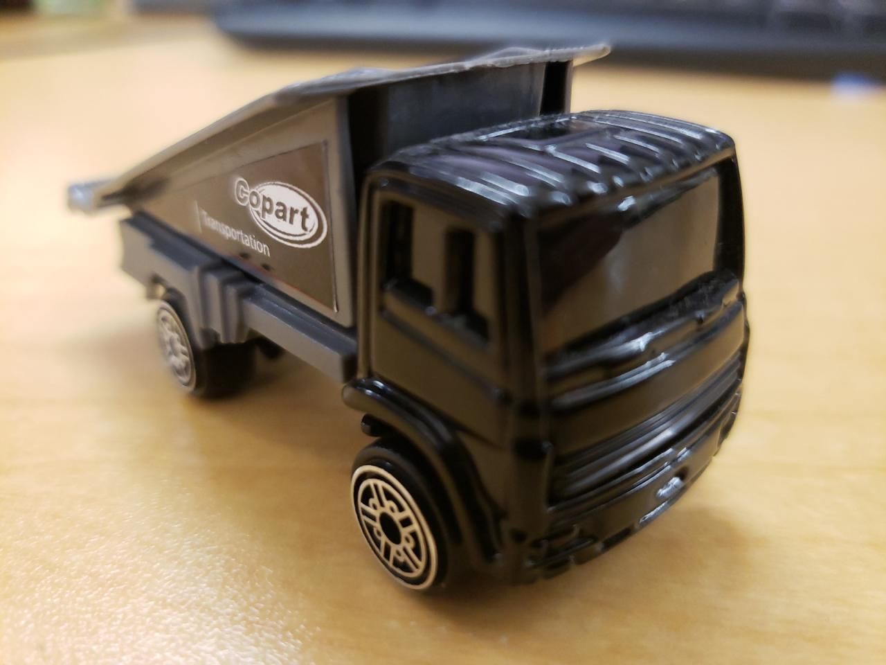 2007 Mitsubishi Raider ls