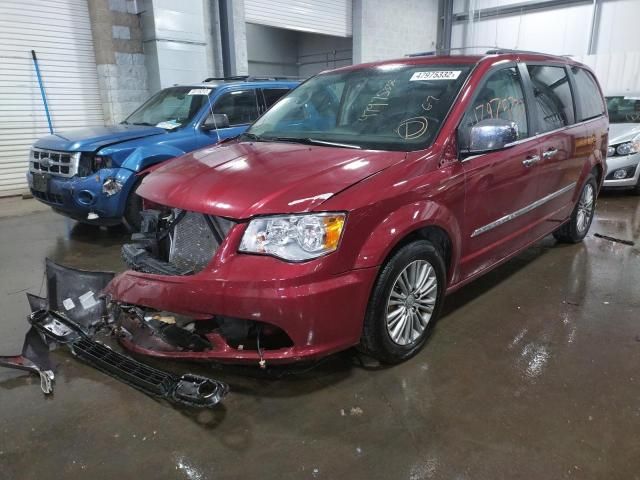 2014 Chrysler Town & Country Touring L