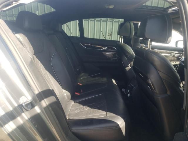 2016 BMW 750 XI