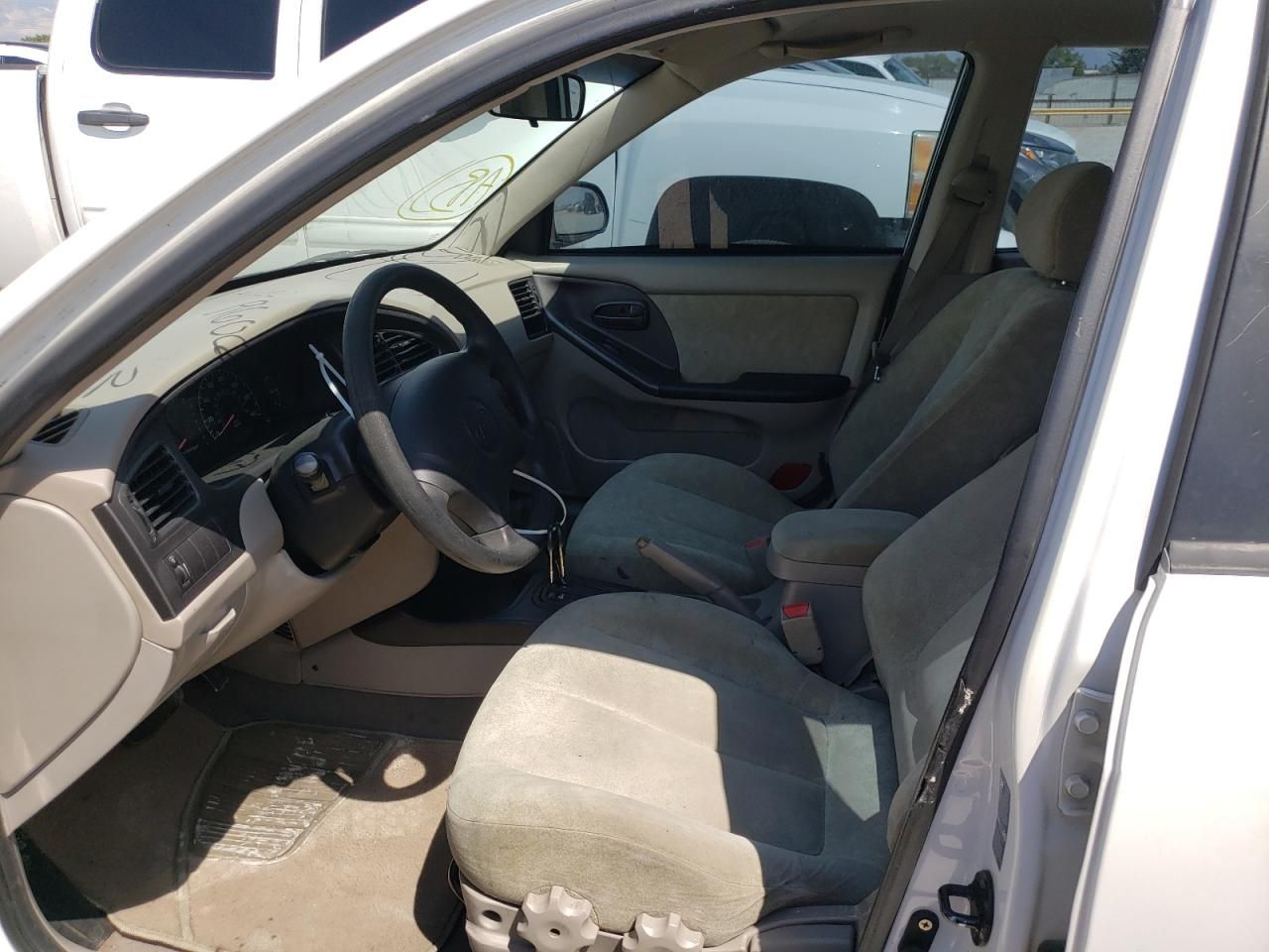 2003 Hyundai Elantra gls