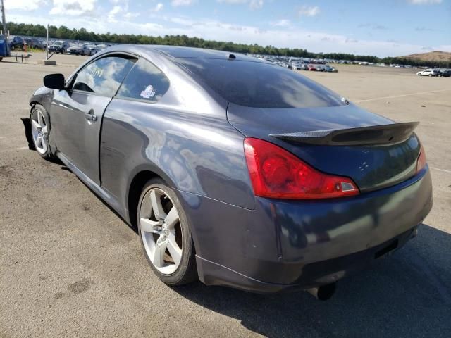 2011 Infiniti G37