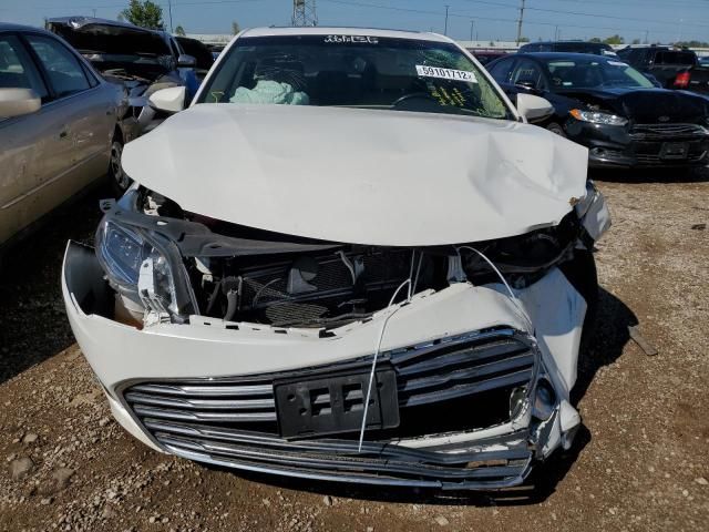 2014 Toyota Avalon Hybrid