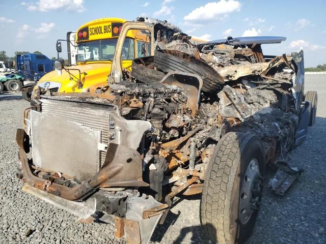 2023 Freightliner Cascadia 126