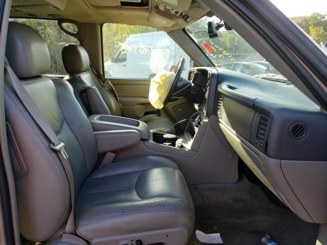 2004 Chevrolet Suburban K1500