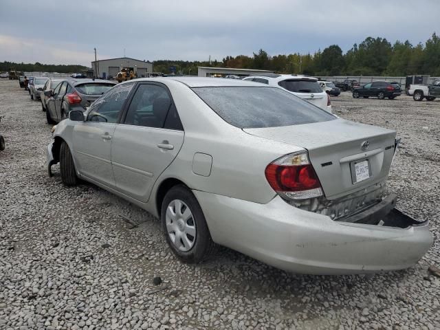 2004 Toyota Camry LE