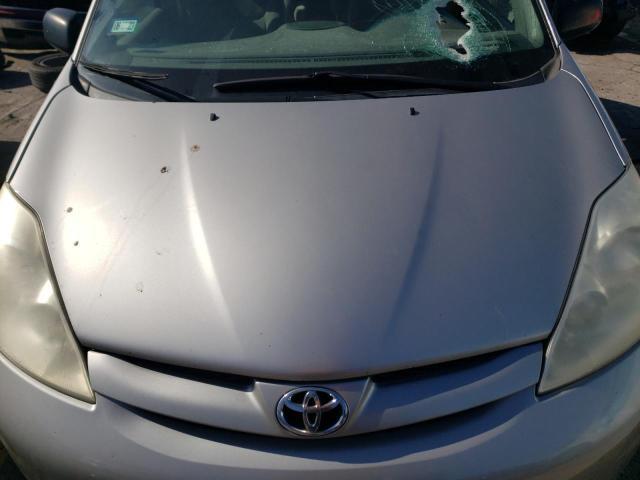 2010 Toyota Sienna ce