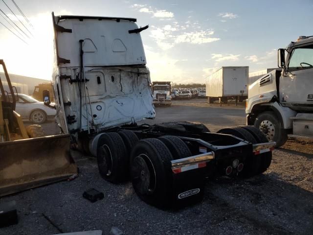 2023 Freightliner Cascadia 126