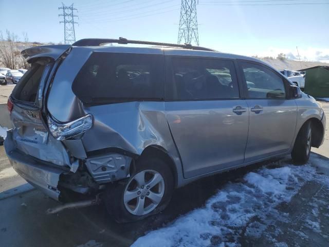 2011 Toyota Sienna LE