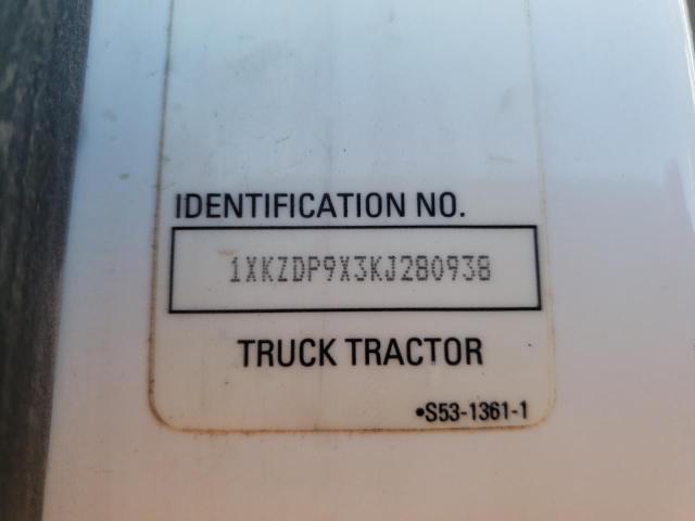 2019 Kenworth Construction T880