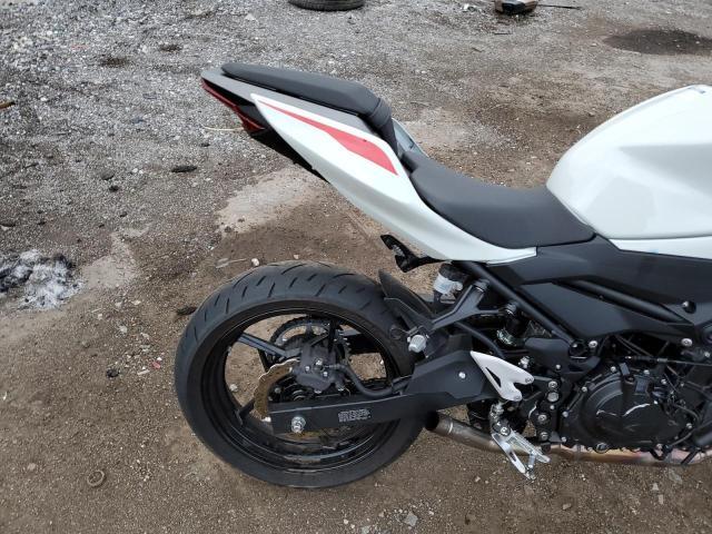 2022 Kawasaki ER400 D