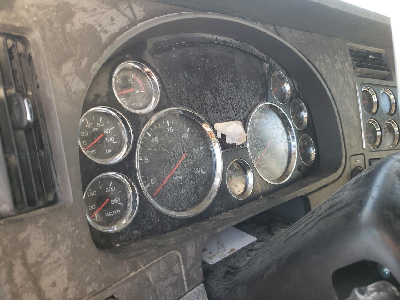 2019 Kenworth Construction T880