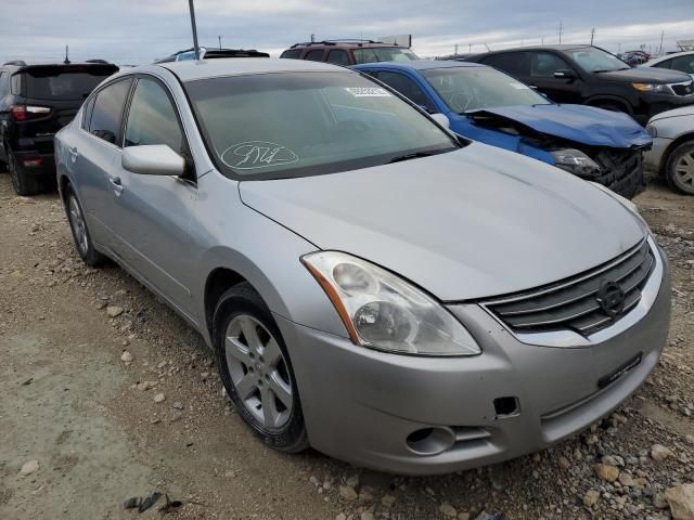 2010 Nissan Altima Base