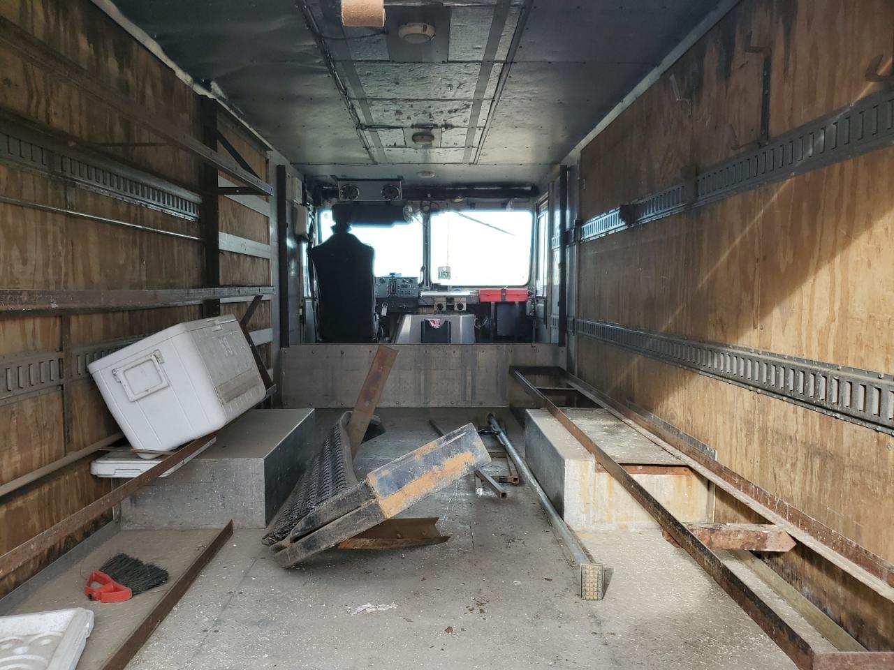 2009 Workhorse Custom Chassis Commercial Chassis W42