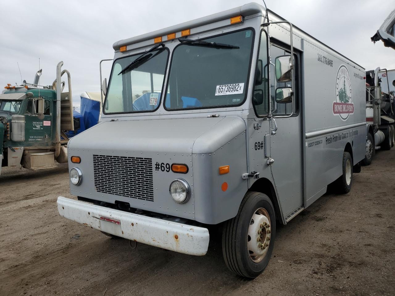 2009 Workhorse Custom Chassis Commercial Chassis W42