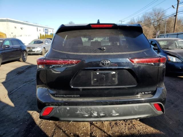 2022 Toyota Highlander XLE