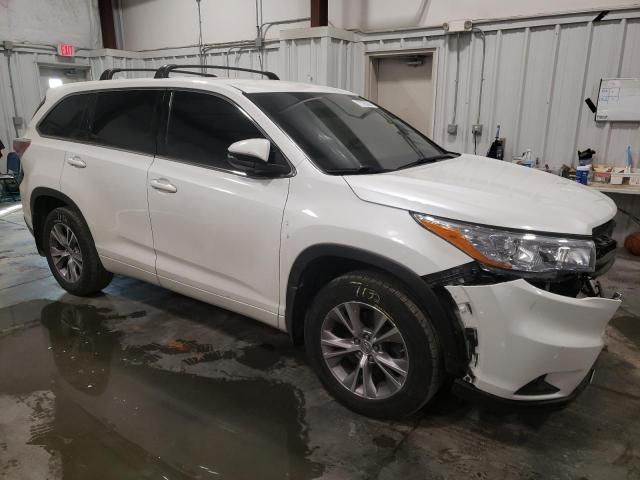 2015 Toyota Highlander LE