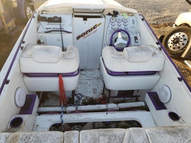 2001 Boat Sonic 260