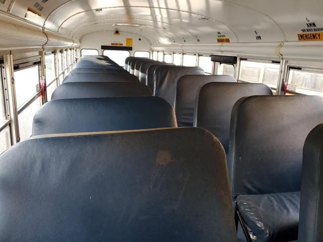 2013 Blue Bird School Bus / Transit Bus