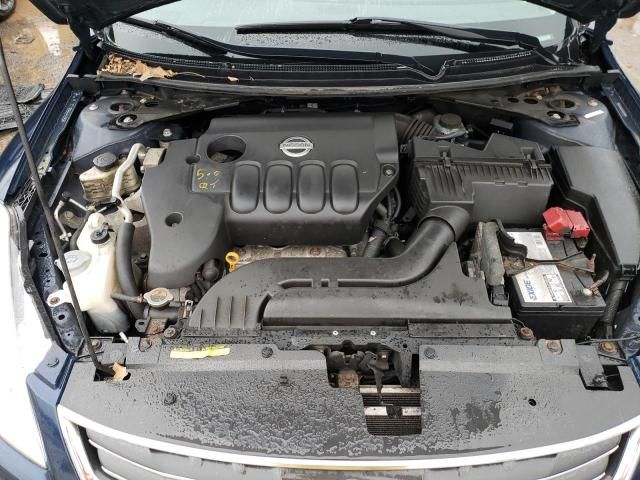 2010 Nissan Altima Base