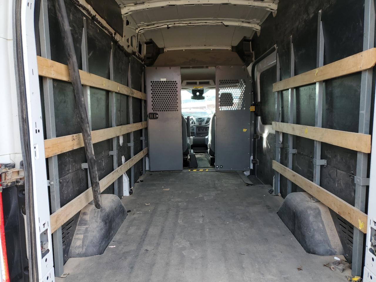 2017 Ford Transit T-250