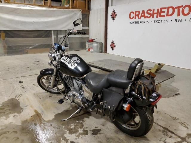 2004 Honda VT1100 C