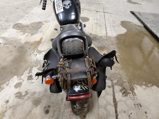 2004 Honda VT1100 C