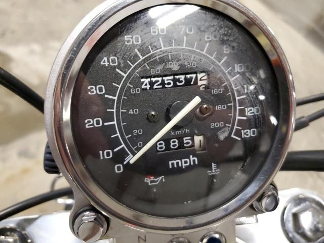 2004 Honda VT1100 C