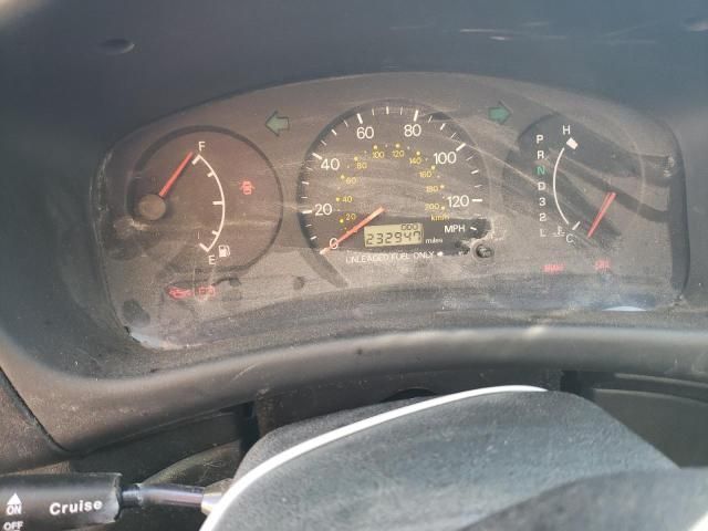 2001 Mitsubishi Mirage DE