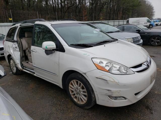 2008 Toyota Sienna XLE