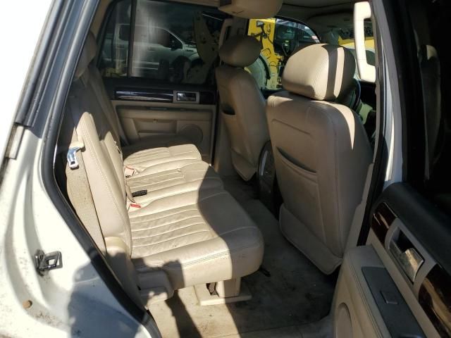 2005 Lincoln Navigator