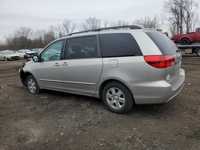 2004 Toyota Sienna CE