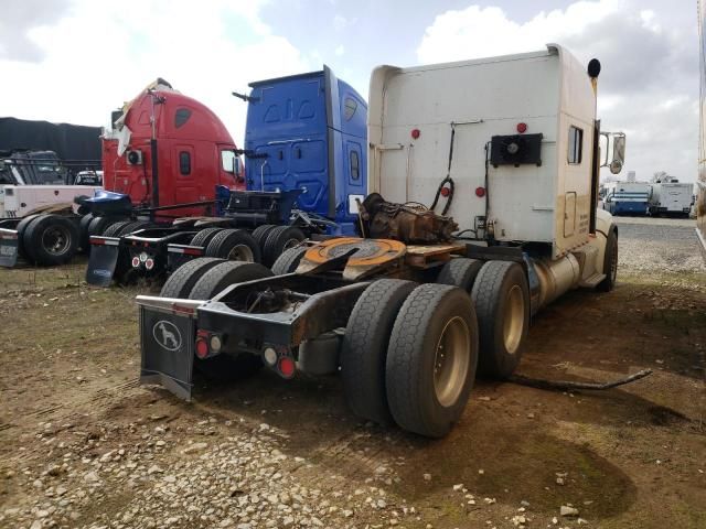 2013 Peterbilt 386