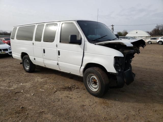 2011 Ford Econoline E350 Super Duty Wagon