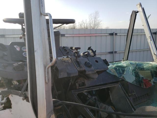 1999 Freightliner Chassis m Line Walk-in van