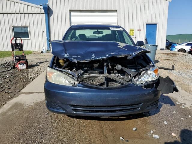 2004 Toyota Camry LE