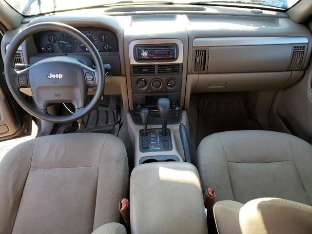 2004 Jeep Grand Cherokee Laredo