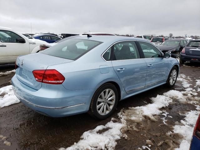 2012 Volkswagen Passat SEL