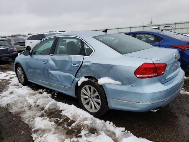 2012 Volkswagen Passat SEL