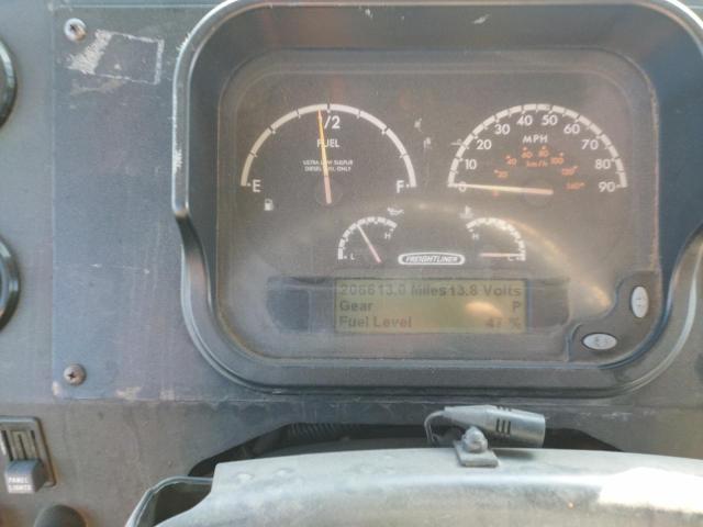 2010 Freightliner Chassis m Line Walk-in van