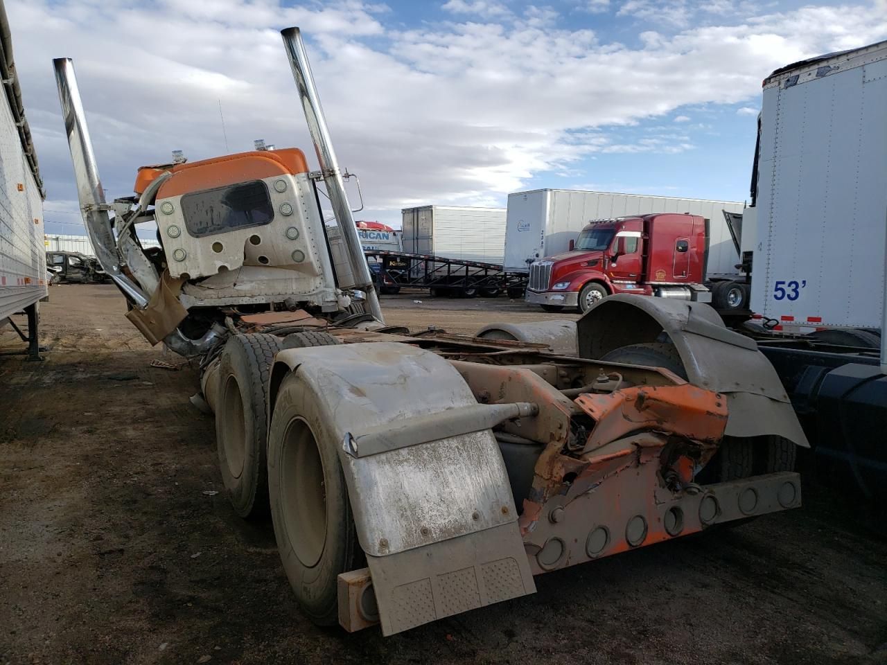 1999 Peterbilt 379