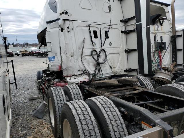 2015 Freightliner Cascadia 125