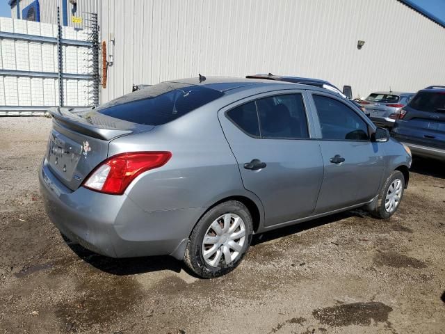 2013 Nissan Versa S