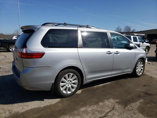 2015 Toyota Sienna XLE